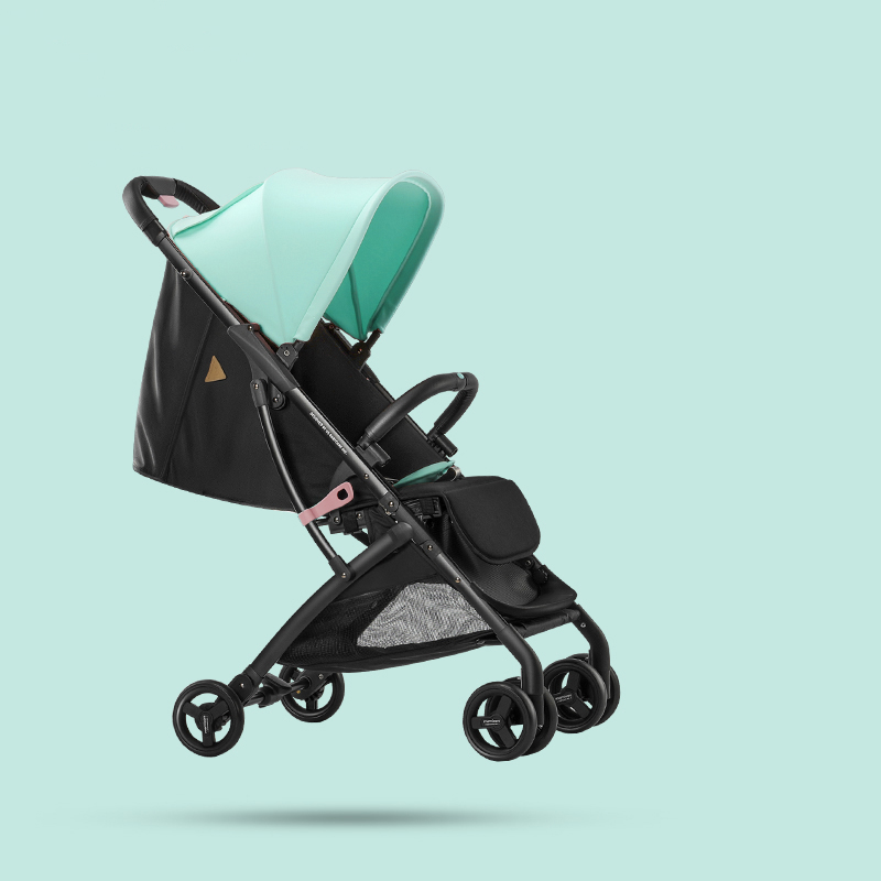 Single-hand-controlled Baby Stroller
